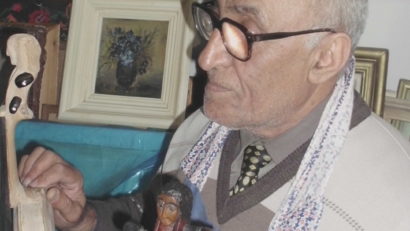 Dascălul lutier Pavel Gavril – despre dragostea pentru familie și scris
