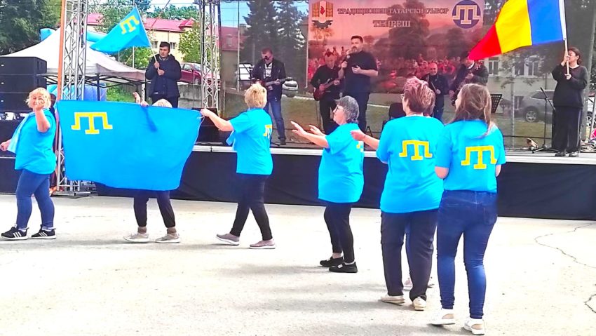 Festivalul tradițional de primăvară „Tepreș”, la tătarii din Bulgaria Festivalul tradițional de primăvară „Tepreș”, la tătarii din Bulgaria