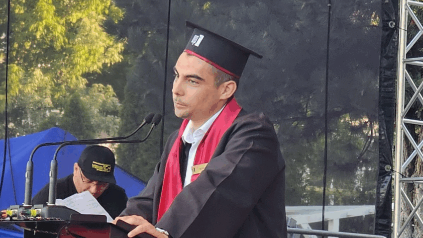 Igor Kiru, șef de promoție la Facultatea de Construcții din Timișoara Igor Kiru, șef de promoție la Facultatea de Construcții din Timișoara
