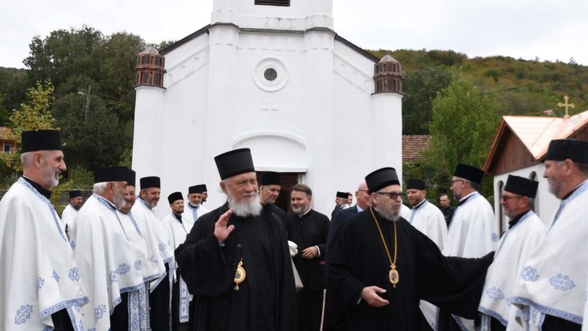 Jubileu istoric la Baziaș: 800 de ani de la înființarea primei mănăstiri ortodoxe sârbești din România