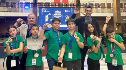Elevii Școlii Primare EuroEd din Iași au câștigat două premii la ROBOFEST, cel mai mare festival din Europa dedicat tehnologiei