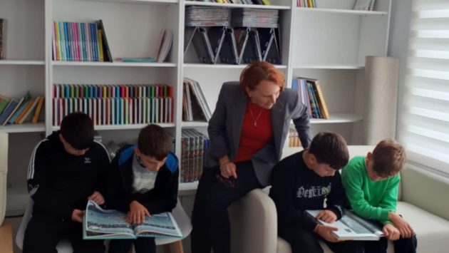 Rromii din Lungani, Iași, recurs la educație