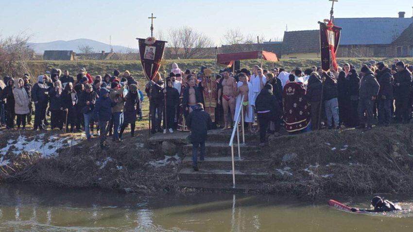 Tradiția sfințirii apei în Banat