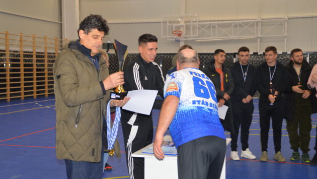 Turneu de Crăciun la fotbal în sală, la Socol, în prezența lui Miodrag Belodedici