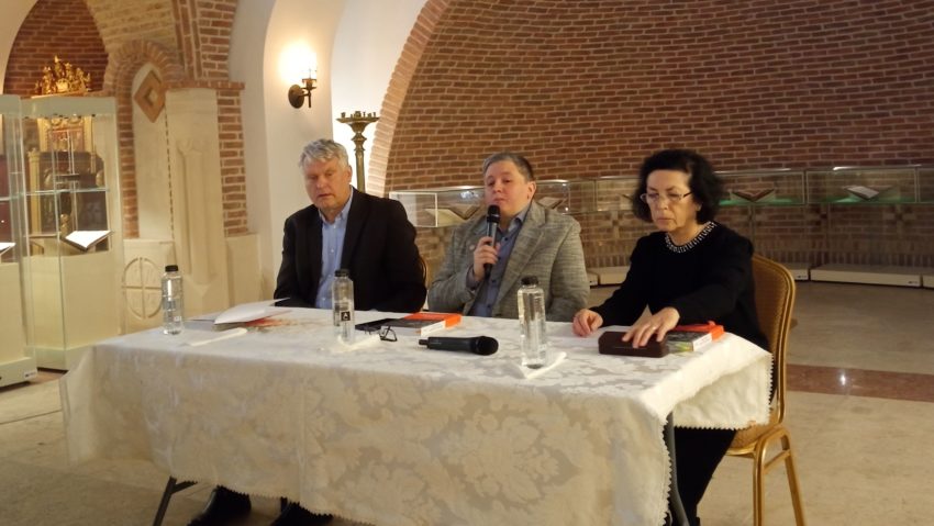 Despre volumul „Tablouri din istoria culturală a religiozității ruse”, de Martin C. Putna, în prezentarea univeristarului ieșean Leonte Ivanov