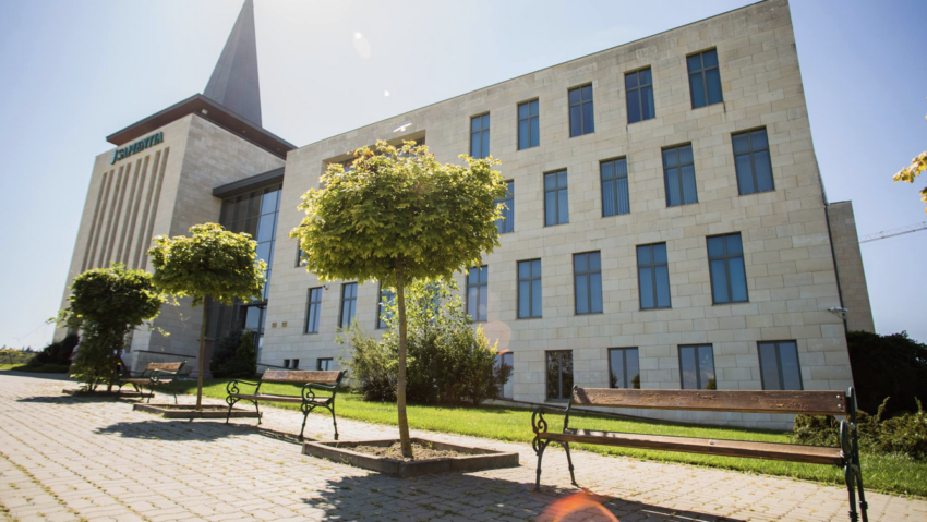 Conferința dedicată IA la Târgu Mureș