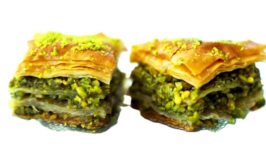 În perioada 20-22 martie 2026, timp de trei zile musulmanii sărbătoresc Ramazan Bayram v.s. Șeker Bayramı