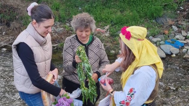 „Kumačenje” – o tradiție străveche respectată în satele din Clisura Dunării