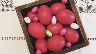 Tuturor celor care celebrează astăzi Paștele, sărbători binecuvântate, cu pace, speranță și bucurie!