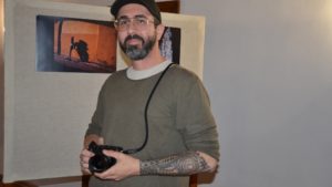 Între lumină și umbră: Marc Salomon și grafica străzii